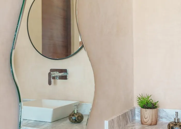 *jungle Ph W/pool, Close To Downtown & Apartamento *