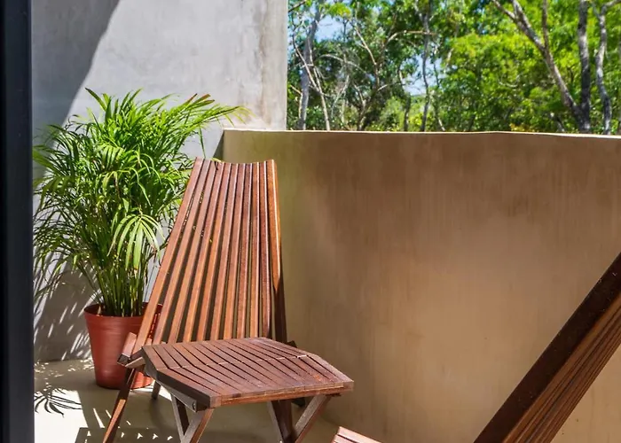 *jungle Ph W/pool, Close To Downtown & Apartamento